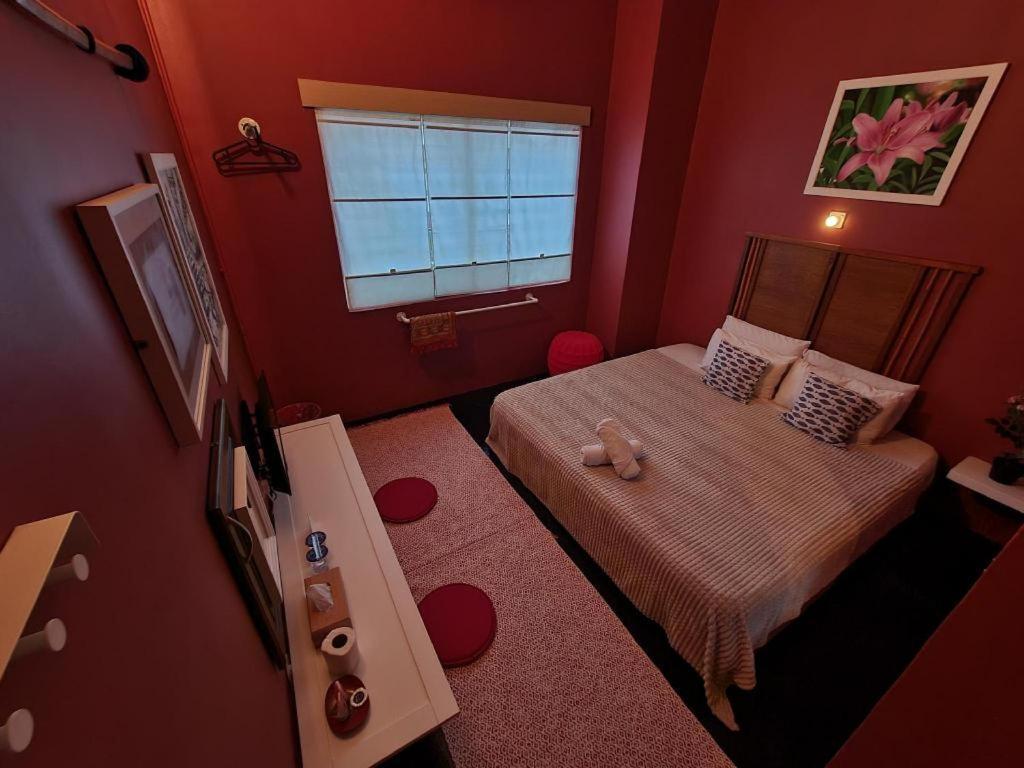 קולים Oyasumi Hotel מראה חיצוני תמונה